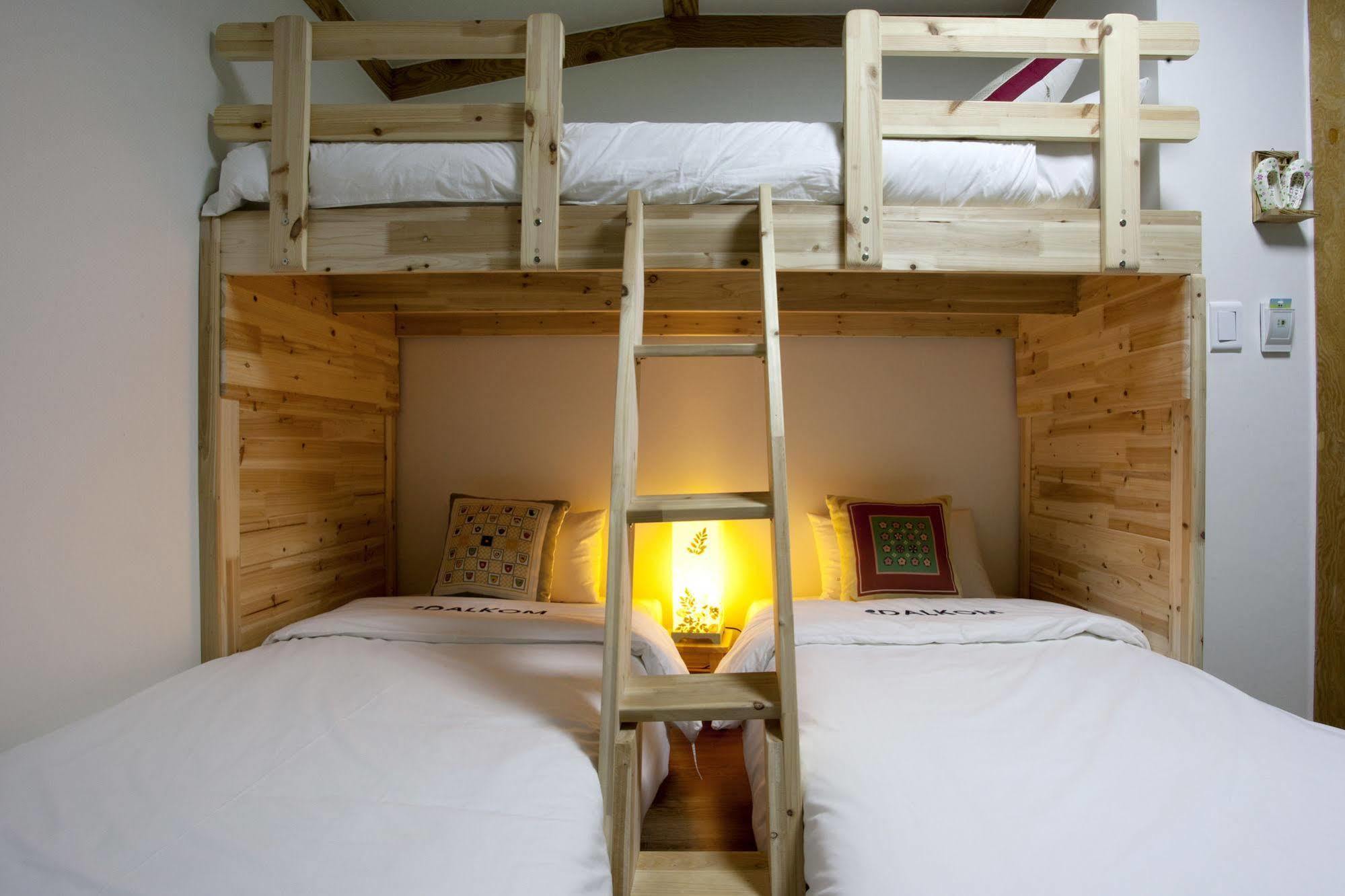 Mini Hotel Dalkom In Dongdaemun Seoul Bagian luar foto