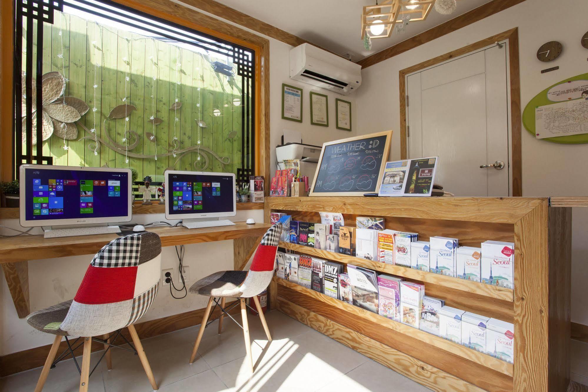 Mini Hotel Dalkom In Dongdaemun Seoul Bagian luar foto